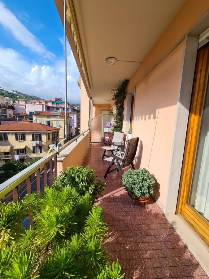 Casa Dell Amore 3 Sanremo Exterior foto
